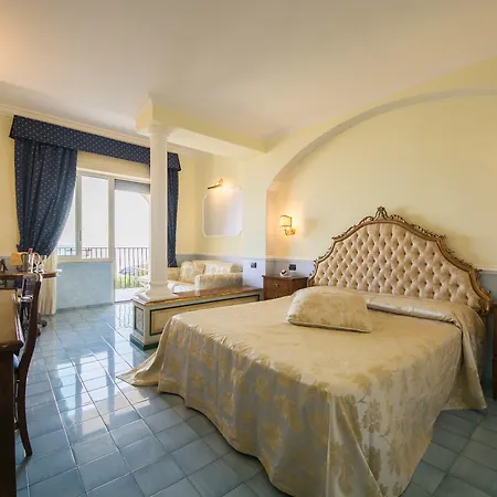Hotel San Francesco Amalfi Coast Hotel 4*