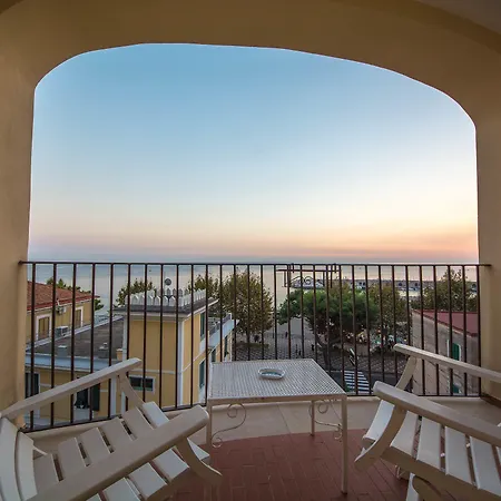 Hotel San Francesco Amalfi Coast Hotel Maiori