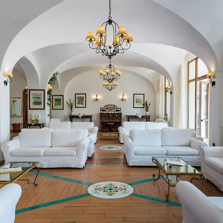 San Francesco 4*